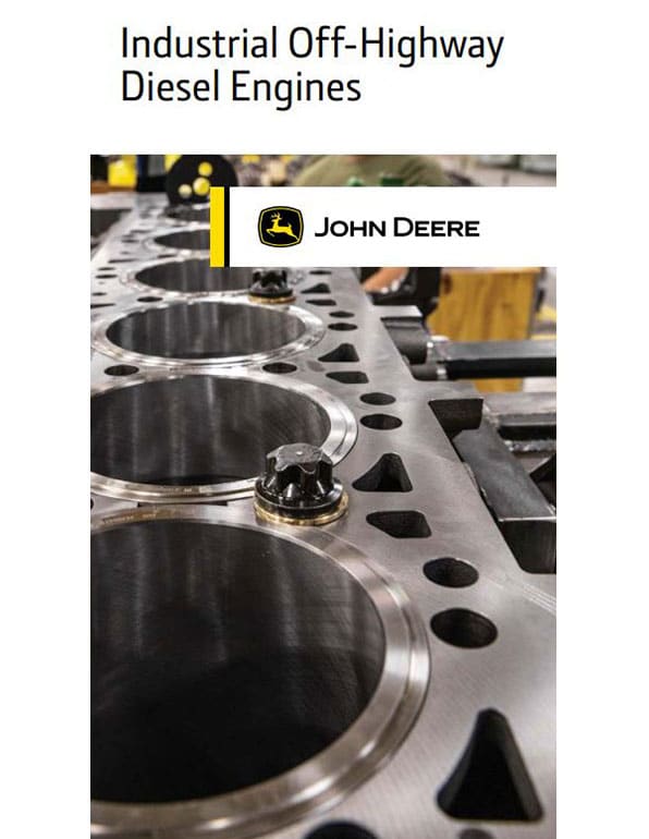Un trabajador de John Deere con sombrero y gafas trabajando en una máquina