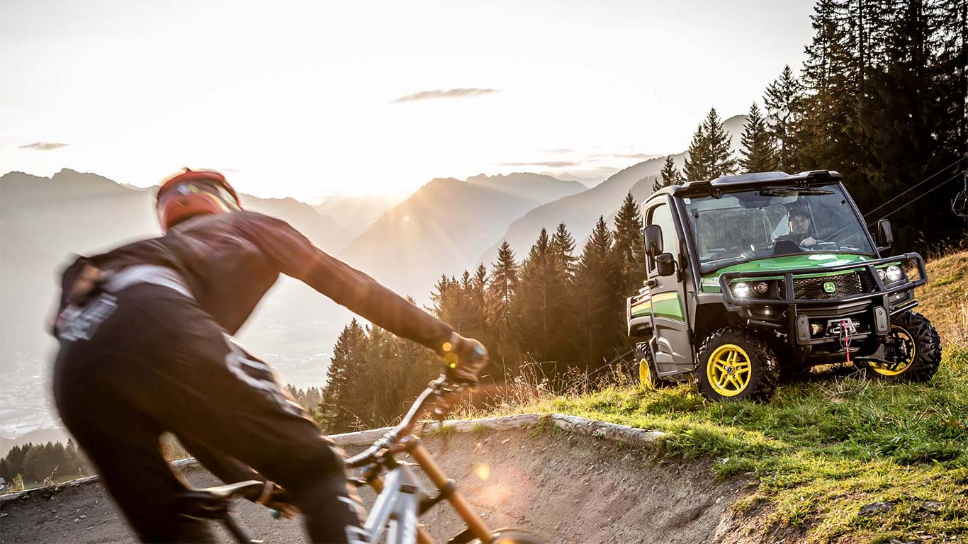 JOHN DEERE GATOR – DISEÑADOS PARA TU TRABAJO DIARIO