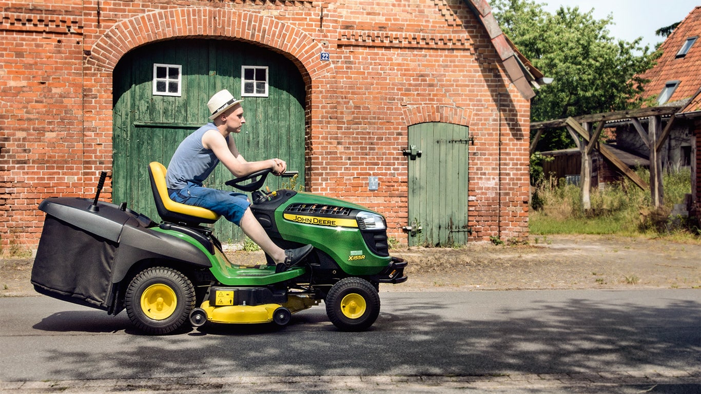 Minitractor, Pueblo, Cliente