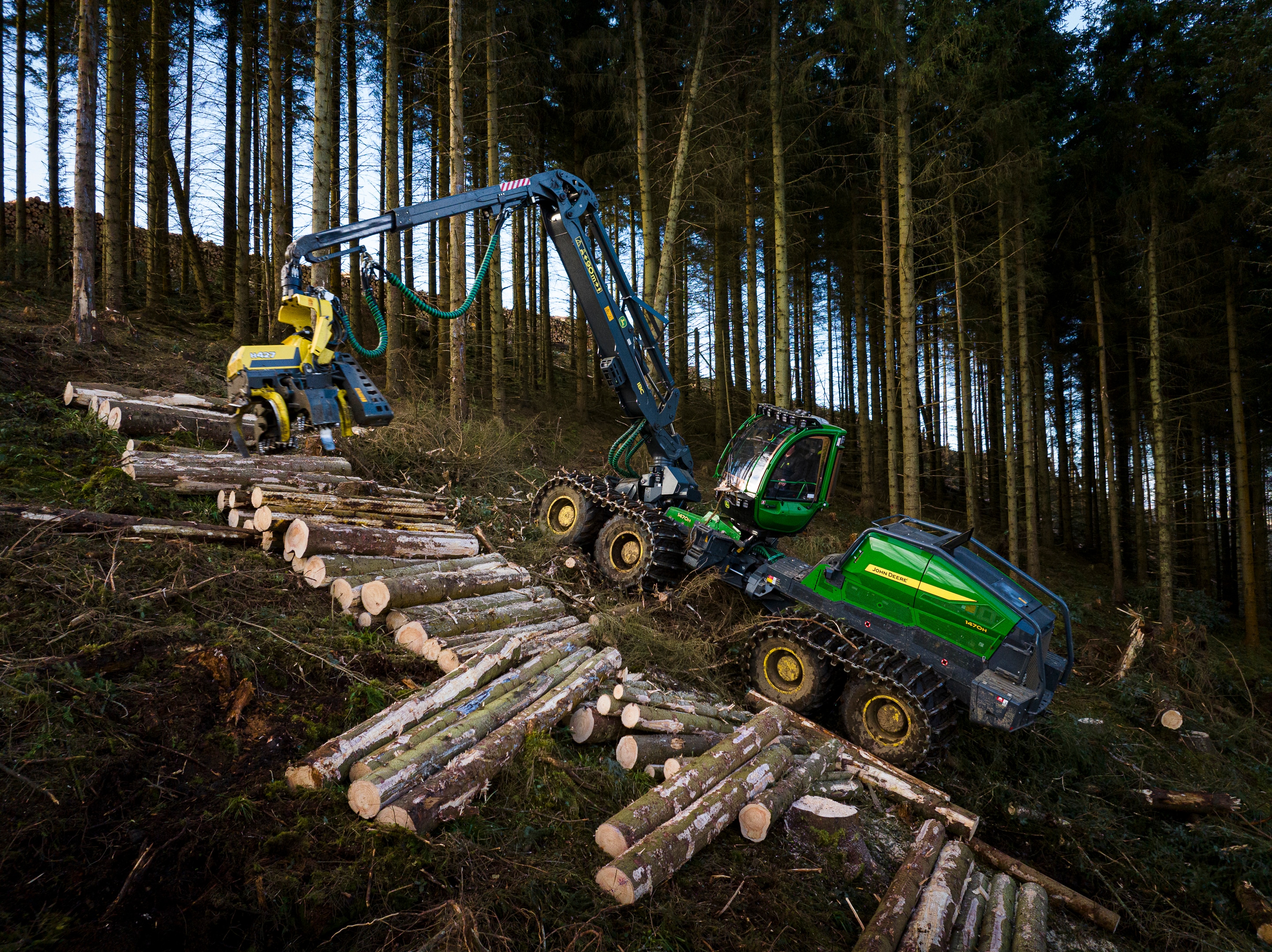 John Deere harvester 1470H 8W