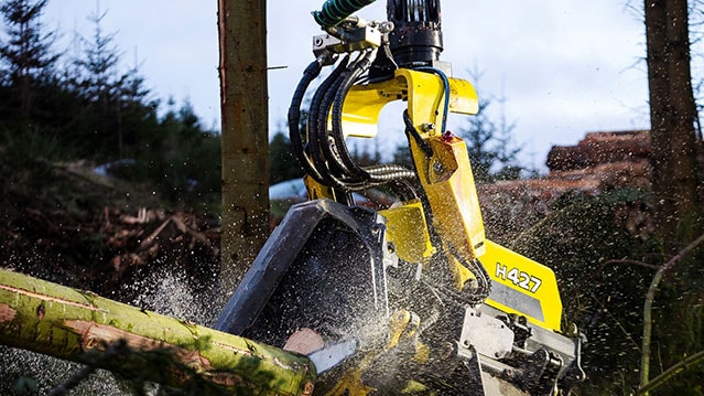 John Deere harvester head H427