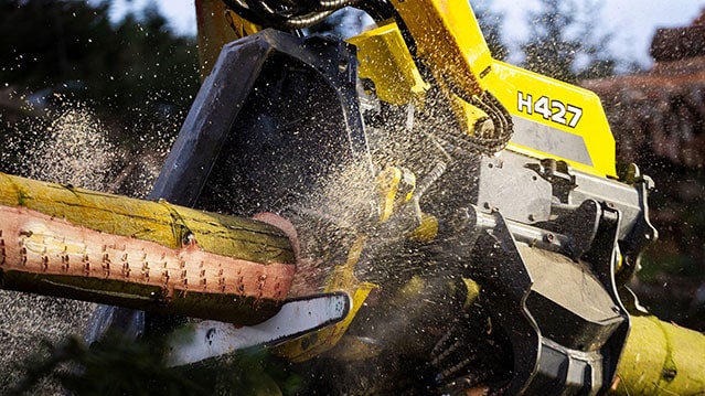 John Deere harvester head H427 side view