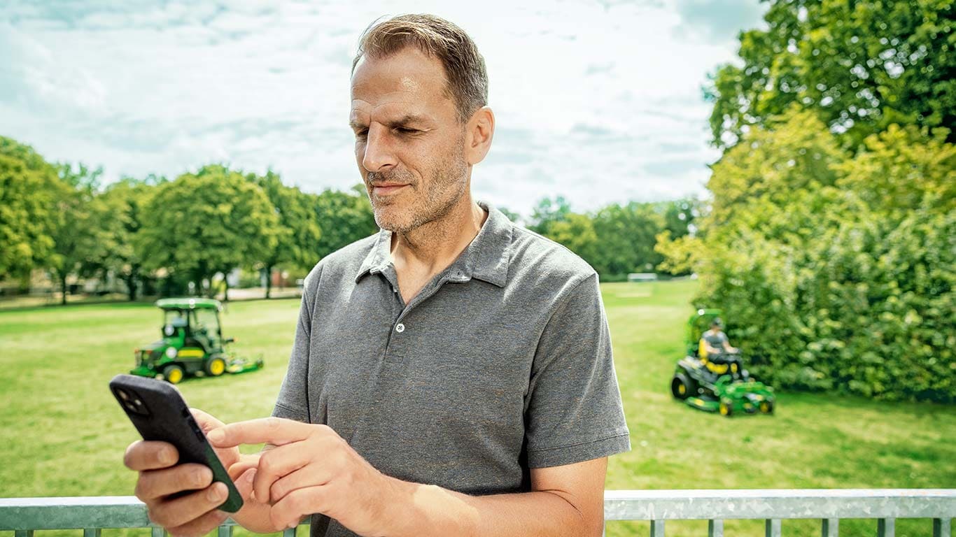 Tecnología de precisión de John Deere para equipos para césped