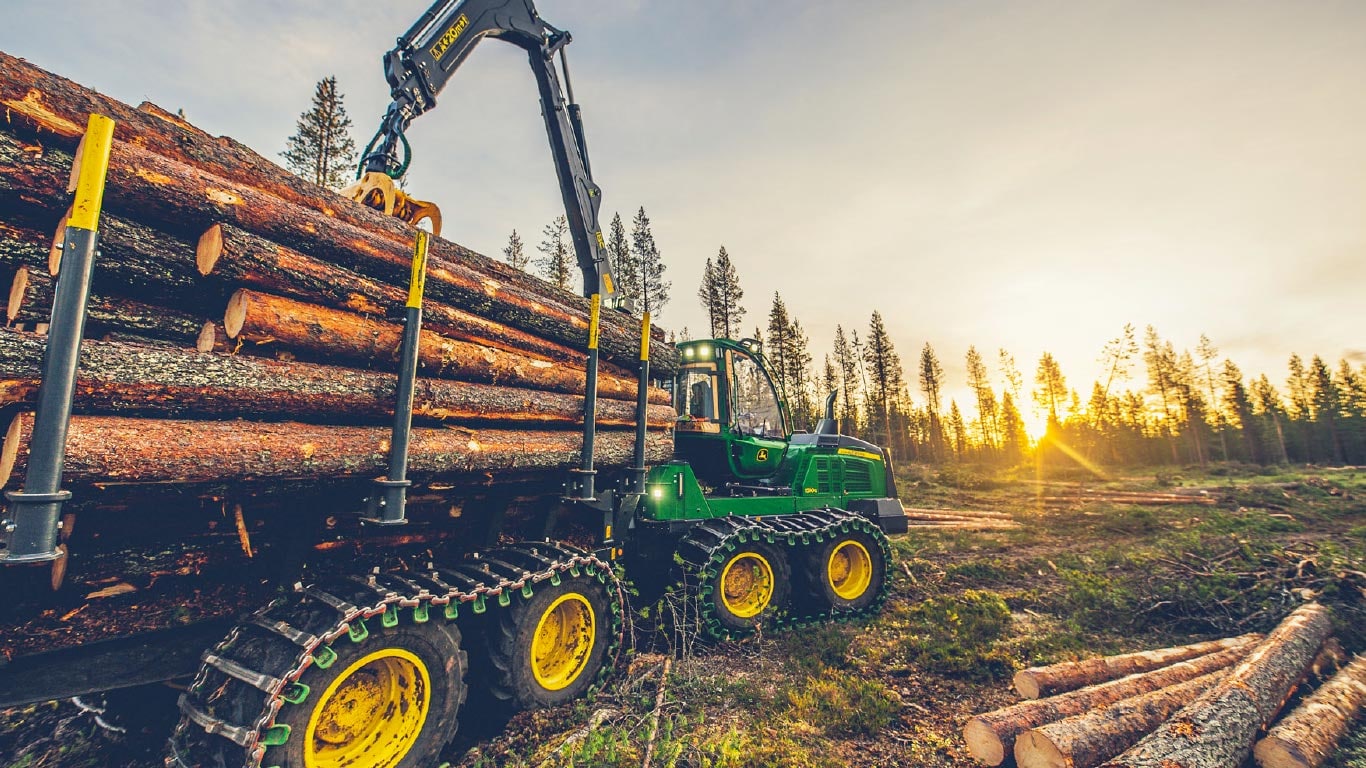 Carga del autocargador John Deere 1510G