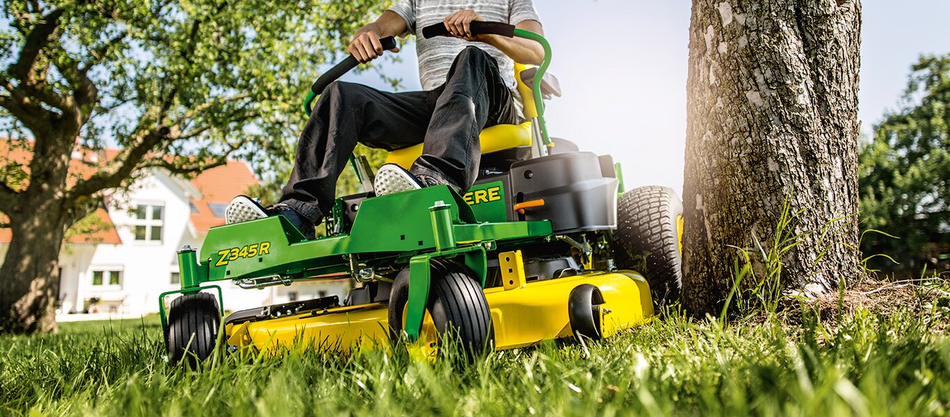 Cortacéspedes profesionales con radio de giro cero Ztrak Z345R para campo